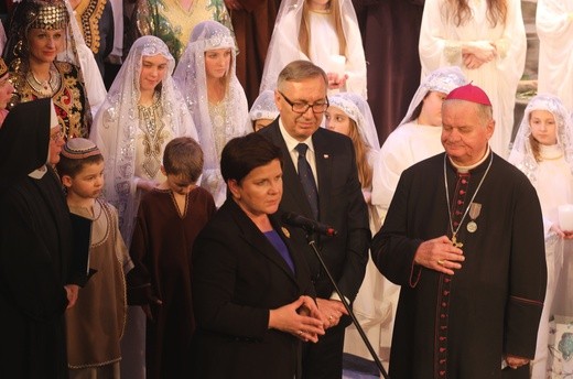 Jubilat bp Tadeusz Rakoczy odznaczony w Cieszynie