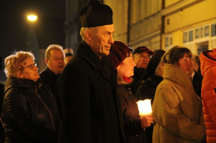 Droga Krzyżowa ulicami Tarnowa