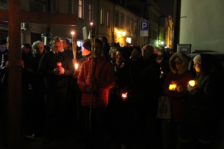 Droga Krzyżowa ulicami Tarnowa