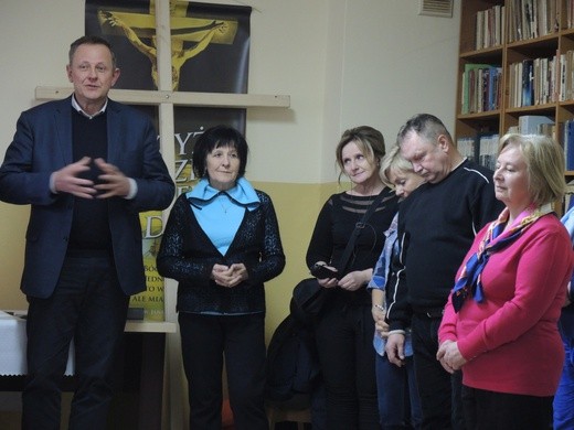 Krzyż Nadziei w schronisku dla bezdomnych