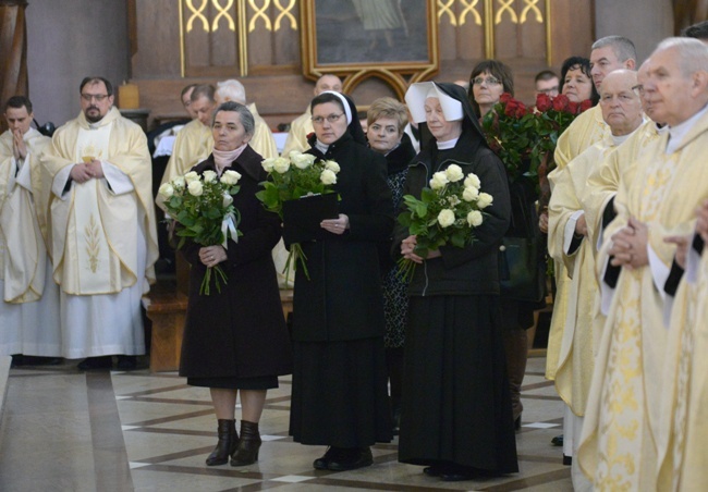 Msza Krzyżma Świętego w radomskiej katedrze