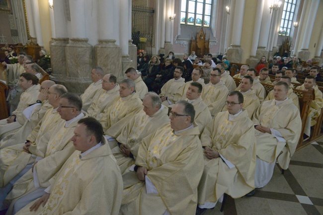 Msza Krzyżma Świętego w radomskiej katedrze