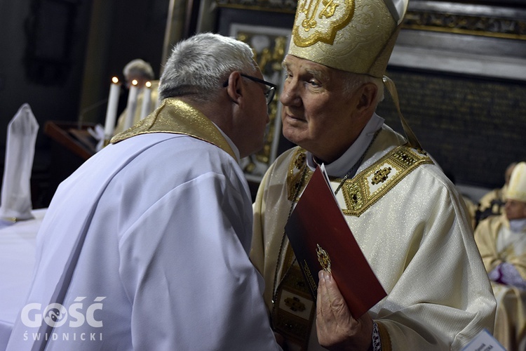 Msza Krzyżma w katedrze świdnickiej