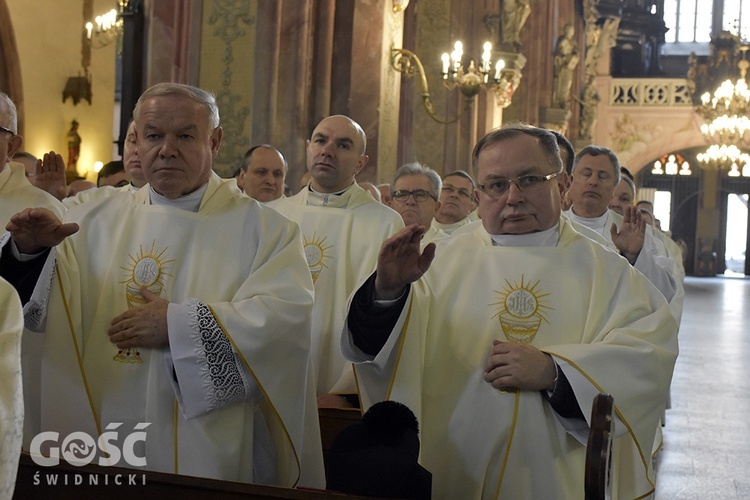 Msza Krzyżma w katedrze świdnickiej