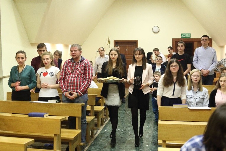 Triduum Paschalne w Bystrej - Msza Wieczerzy Pańskiej