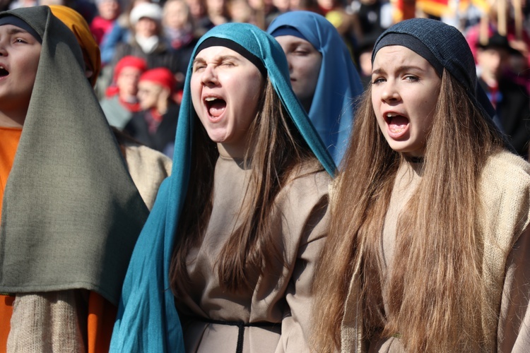 Wielki Piątek na wzgórzu kalwarii