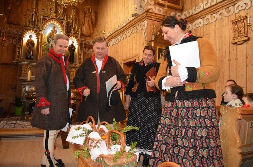 Święcenie pokarmów w Miętustwie i w Witowie
