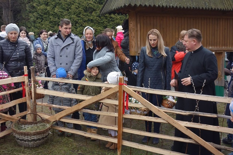 Święcenie pokarmów w Poroninie 