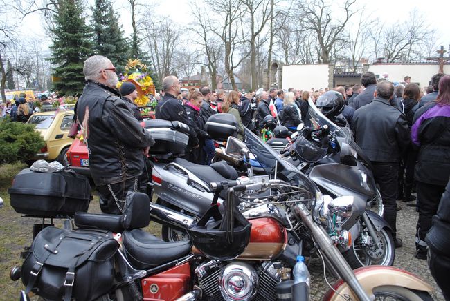 Moto święconka w Stalowej Woli