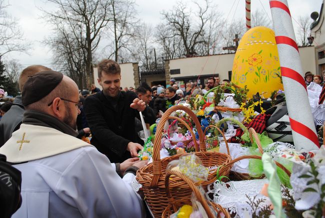 Moto święconka w Stalowej Woli