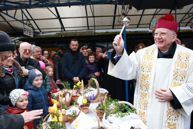 Święcenie pokarmów wielkanocnych w Krakowie 2018