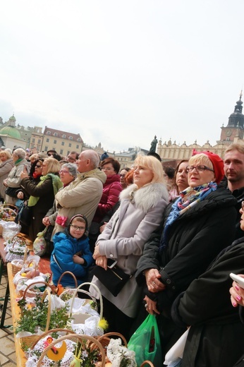 Święcenie pokarmów wielkanocnych w Krakowie 2018