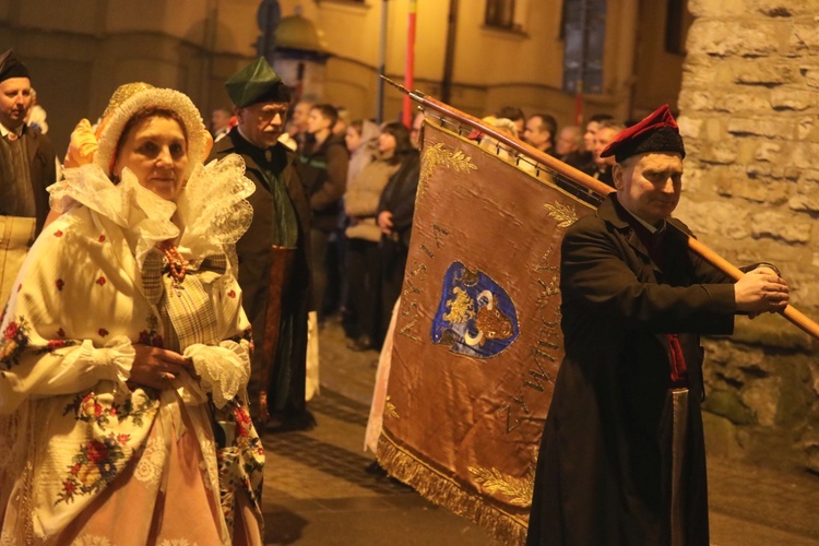 Wigilia Paschalna i procesja rezurekcyjna w Żywcu - 2018