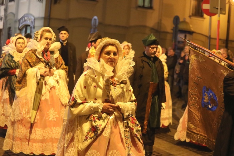 Wigilia Paschalna i procesja rezurekcyjna w Żywcu - 2018