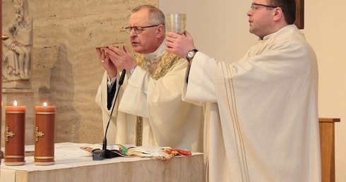 Śniadanie wielkanocne w Domu Miłosierdzia