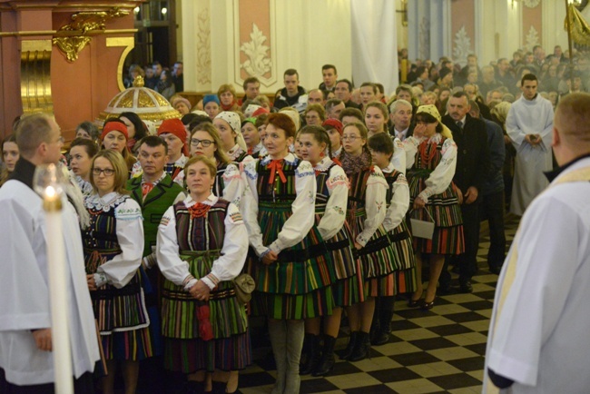 Rezurekcja "na ludowo" w Opocznie