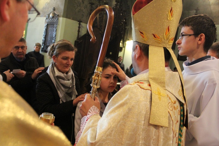 Bierzmowanie w Rzepienniku Biskupim