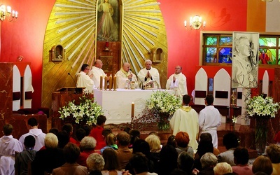 Powitanie relikwii św. Jana Pawła II w Miliardowicach