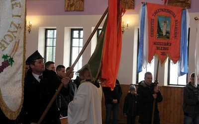 Chorągwiarze z parafii św. Rocha w Boczkach Chełmońskich