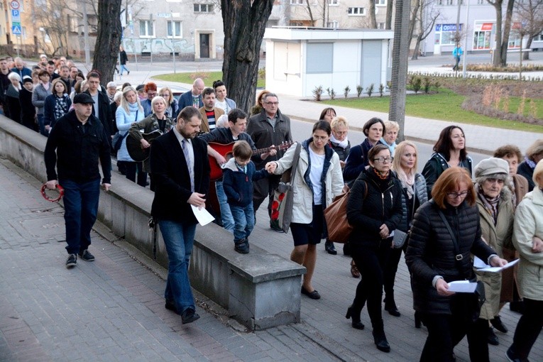 Dzielą się spotkaniem ze Zmartwychwstałym