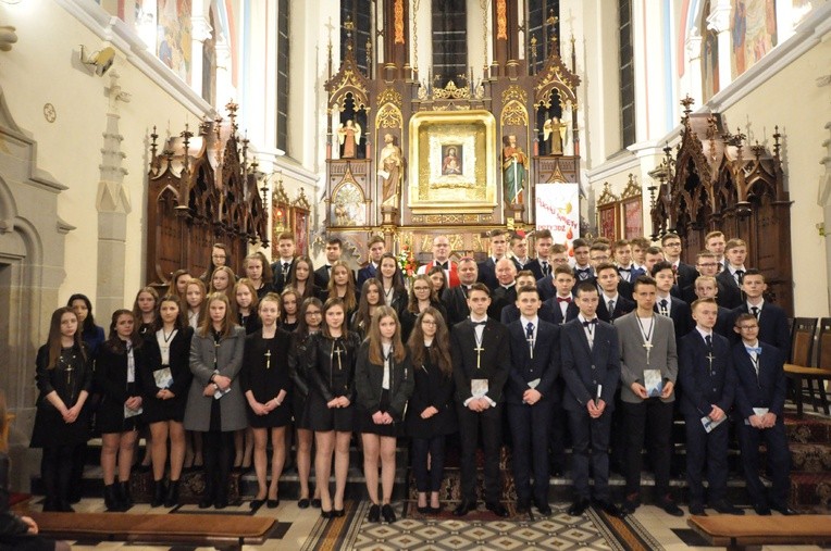 Bierzmowanie w Ciężkowicach