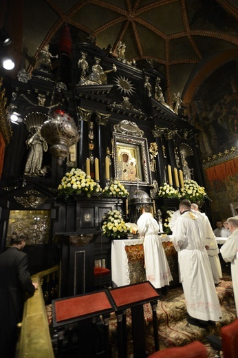 Pielgrzymka łódzkich maturzystów na Jasną Górę