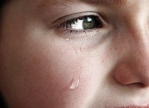 Osoby skrzywdzone w dzieciństwie przez duchownych oczekują, że zostaną wysłuchane i przeproszone.