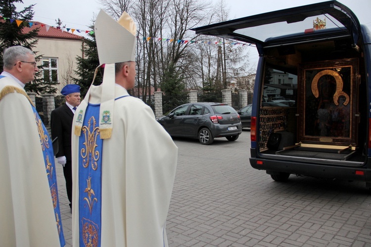 Witaj Maryjo w Ząbkach