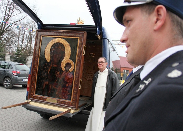 Witaj Maryjo w Ząbkach