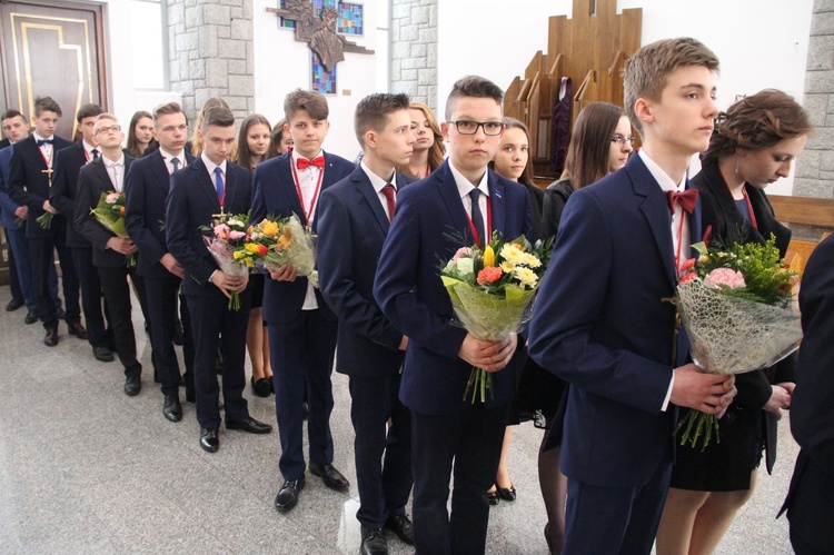 Bierzmowanie w Męcinie