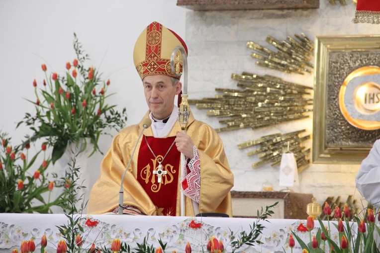 Bierzmowanie w Męcinie