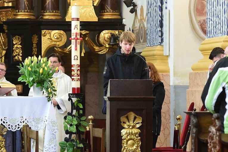 Pielgrzymka maturzystów do Świętej Lipki