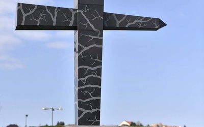 W Budapeszcie odsłonięto pomnik "Memento-Smoleńsk"