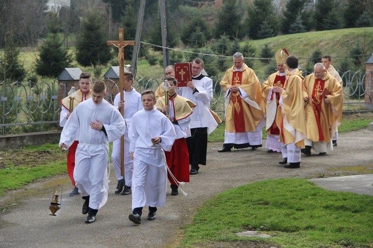 Bierzmowanie w Szynwałdzie