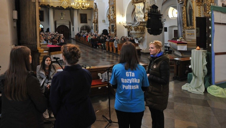 Rozpoczęcie peregrynacji relikwii św. Stanisława Kostki