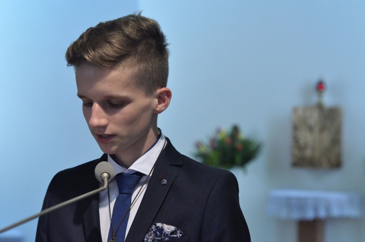 Bierzmowanie w Królowej Górnej