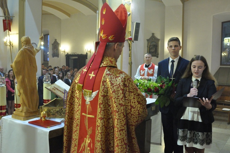 Bierzmowanie w Nowym Sączu-Zawadzie