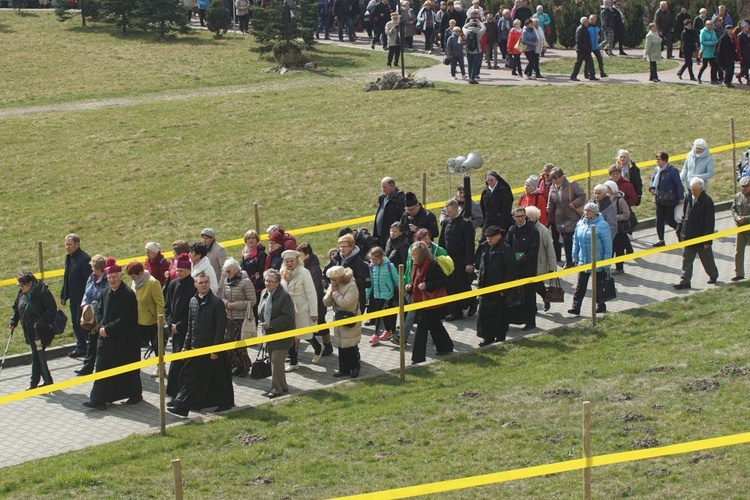 Pielgrzymka diecezji świdnickiej do Krakowa-Łagiewnik