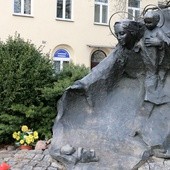 Pod pomnikiem Maryi Matki Życia obrońcy życia będą zawierzeni Matce Bożej