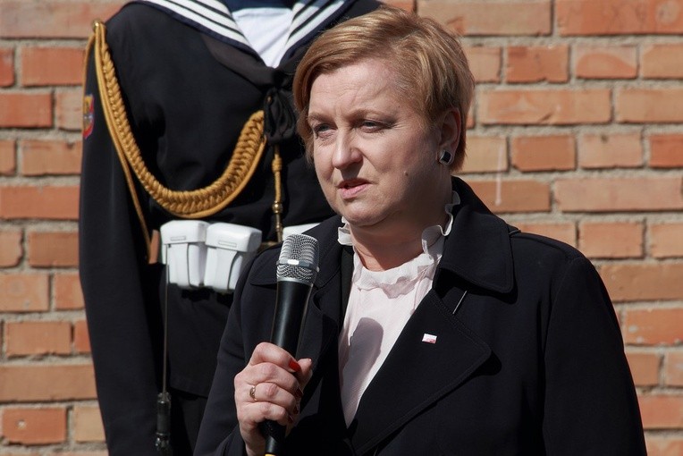 Gdyńskie obchody 8. rocznicy tragedii smoleńskiej