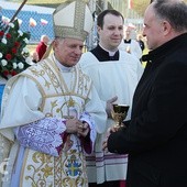 Msza odbyła się na stadionie sportowym w dzielnicy Biały Kamień.