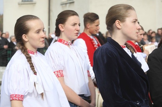 Pogrzeb śp. ks. prał. Jerzego Patalonga w Istebnej