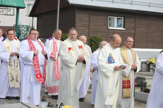 Pogrzeb śp. ks. prał. Jerzego Patalonga w Istebnej