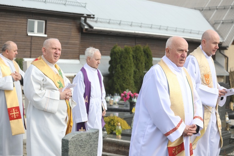 Pogrzeb śp. ks. prał. Jerzego Patalonga w Istebnej