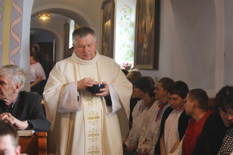 Pogrzeb śp. ks. prał. Jerzego Patalonga w Istebnej