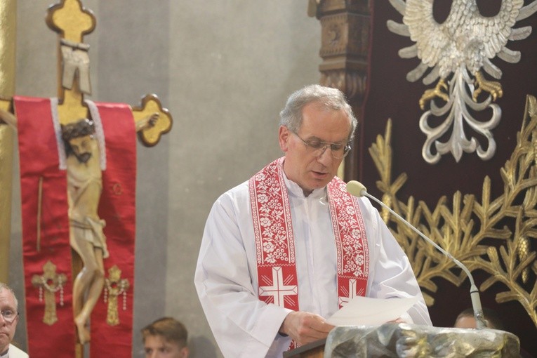 Pogrzeb śp. ks. prał. Jerzego Patalonga w Istebnej