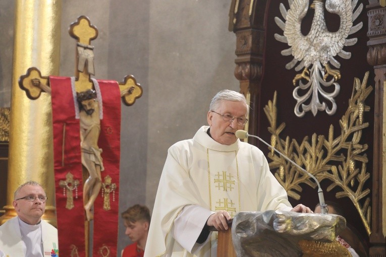 Pogrzeb śp. ks. prał. Jerzego Patalonga w Istebnej