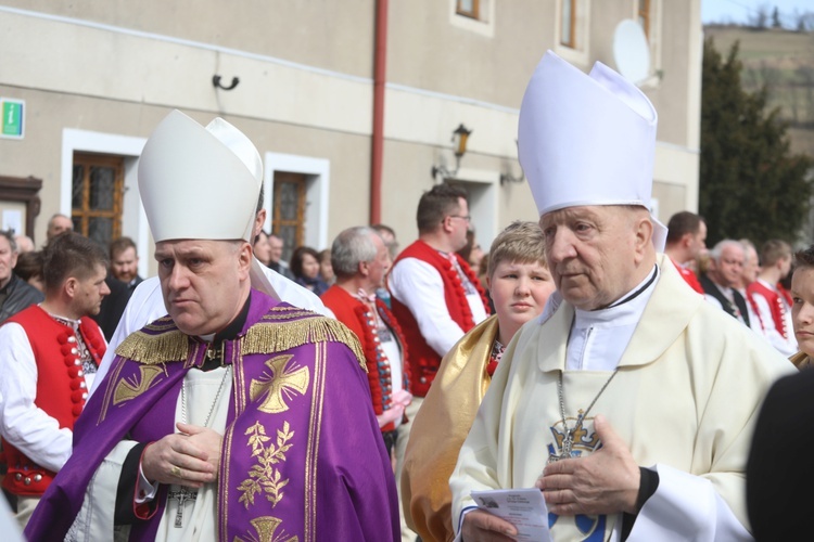 Pogrzeb śp. ks. prał. Jerzego Patalonga w Istebnej