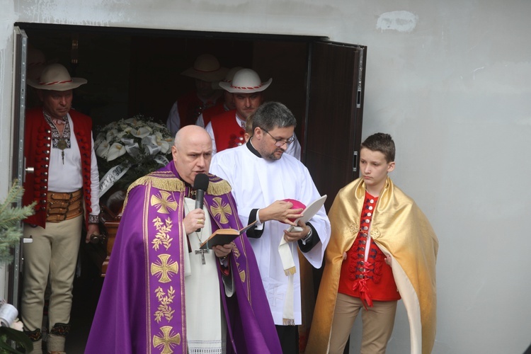 Pogrzeb śp. ks. prał. Jerzego Patalonga w Istebnej