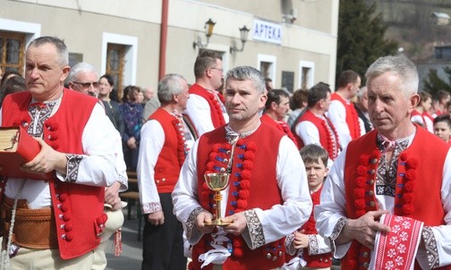 Ks. Patalong: szafarz Bożych tajemnic i ojciec parafii